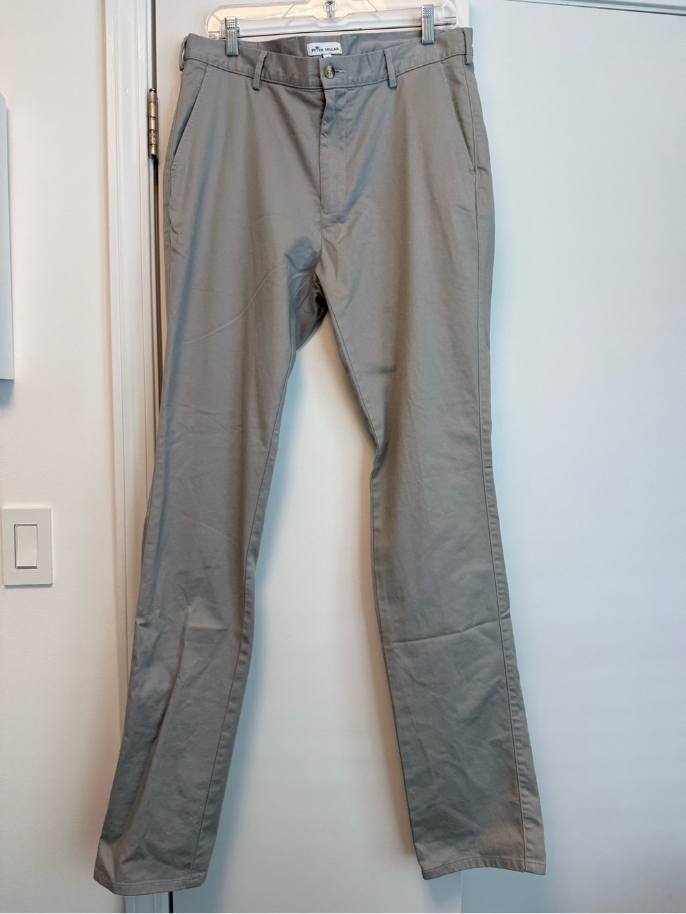 Men's Gray Straight Chino Pants